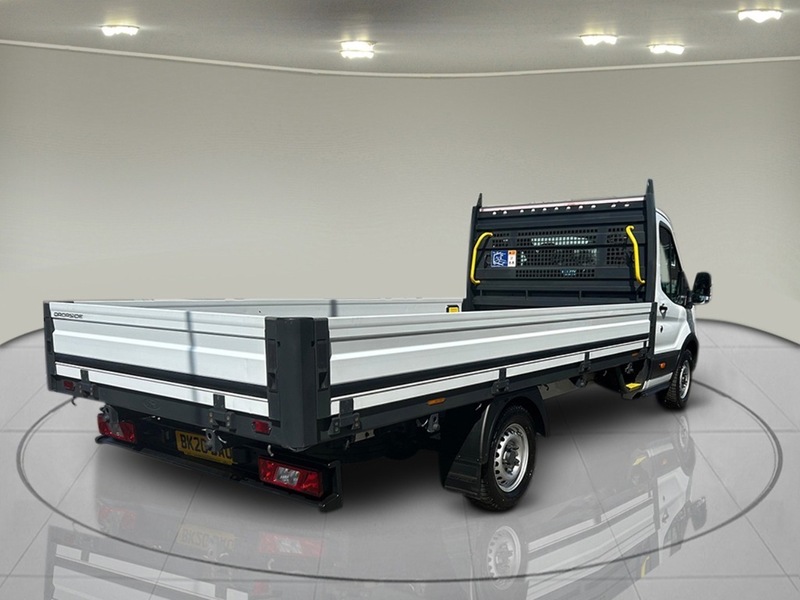 Ford Transit 2.0 350 EcoBlue Leader Chassis Cab 2dr Diesel Manual RWD L4 Euro 6 (s/s) (130 ps) - U75130