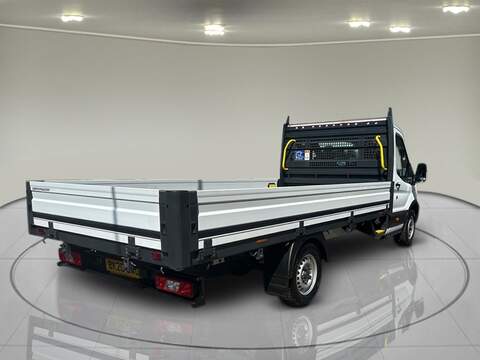 Ford Transit 2.0 350 EcoBlue Leader Chassis Cab 2dr Diesel Manual RWD L4 Euro 6 (s/s) (130 ps) - U75130