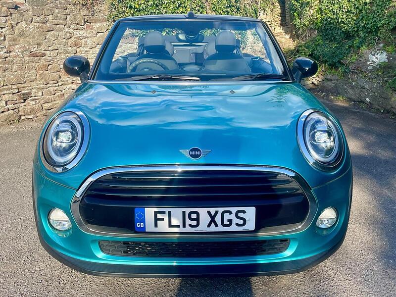 MINI Convertible 1.5 Cooper Classic Euro 6 (s/s) 2dr - U75134