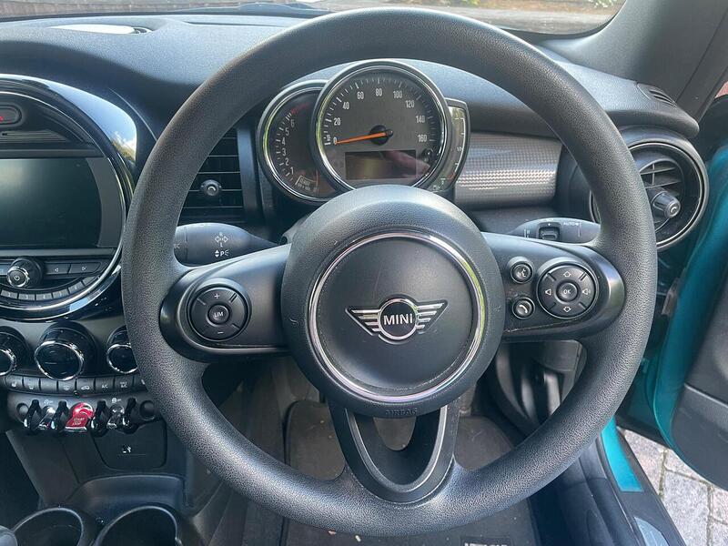 MINI Convertible 1.5 Cooper Classic Euro 6 (s/s) 2dr - U75134