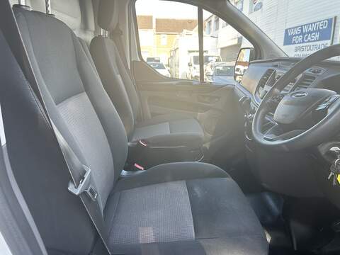 Ford Transit Custom 2.0 320 EcoBlue Panel Van 5dr Diesel Manual L1 H1 Euro 6 (105 ps) - U75135