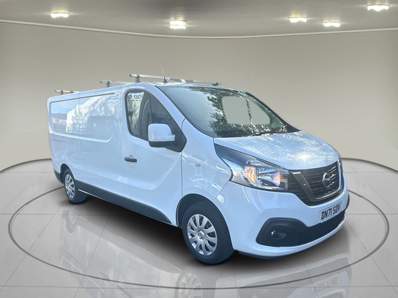 Nissan NV300 2.0 dCi 30 Acenta L2 H1 Euro 6 4dr - U75136