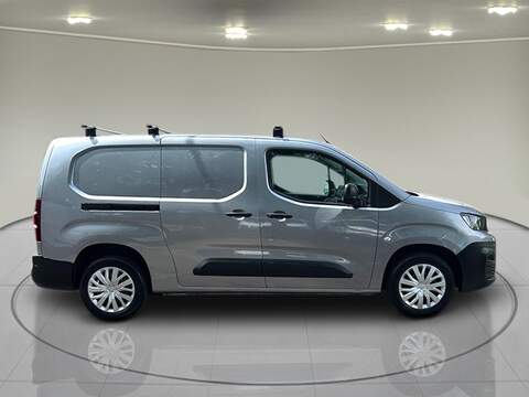 Peugeot Partner 1.5 BlueHDi 950 Professional Premium Long Panel Van 6dr Diesel Manual LWB Euro 6 (100 bhp) - U75138