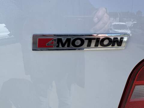 Volkswagen Transporter 2.0 BiTDI T32 Highline Kombi Double Cab 5dr Diesel DSG 4Motion LWB Euro 6 (s/s) (199 ps) - U75139