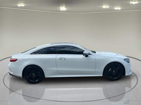 Mercedes-Benz E Class 2.0 E220d AMG Line (Premium) Coupe 2dr Diesel G-Tronic+ Euro 6 (s/s) (194 ps) - U75142