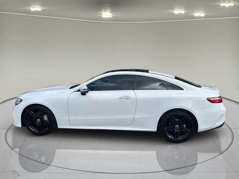 Mercedes-Benz E Class 2.0 E220d AMG Line (Premium) Coupe 2dr Diesel G-Tronic+ Euro 6 (s/s) (194 ps) - U75142