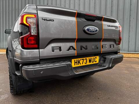 Ford Ranger 2.0 TD EcoBlue Wildtrak Pickup Double Cab 4dr Diesel Auto 4WD Euro 6 (s/s) (205 ps) - U75144