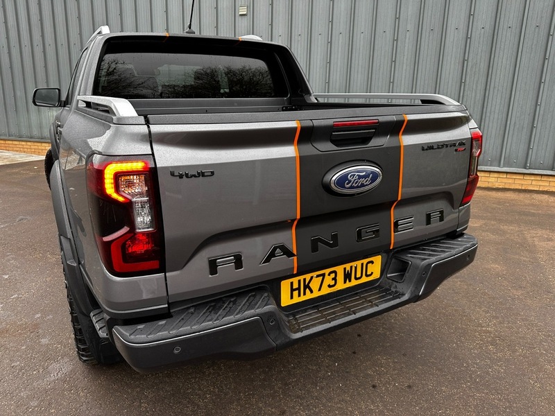 Ford Ranger 2.0 TD EcoBlue Wildtrak Pickup Double Cab 4dr Diesel Auto 4WD Euro 6 (s/s) (205 ps) - U75144