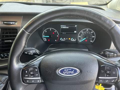 Ford Transit Custom 2.0 320 EcoBlue MHEV Trend Panel Van 5dr Diesel Manual L2 H1 Euro 6 (s/s) (130 ps) - U75147
