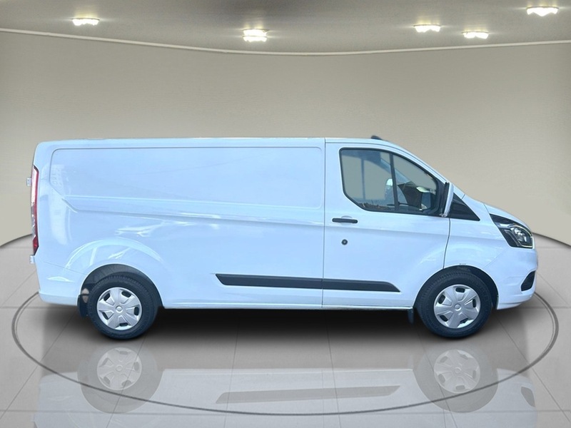 Ford Transit Custom 2.0 320 EcoBlue MHEV Trend Panel Van 5dr Diesel Manual L2 H1 Euro 6 (s/s) (130 ps) - U75147
