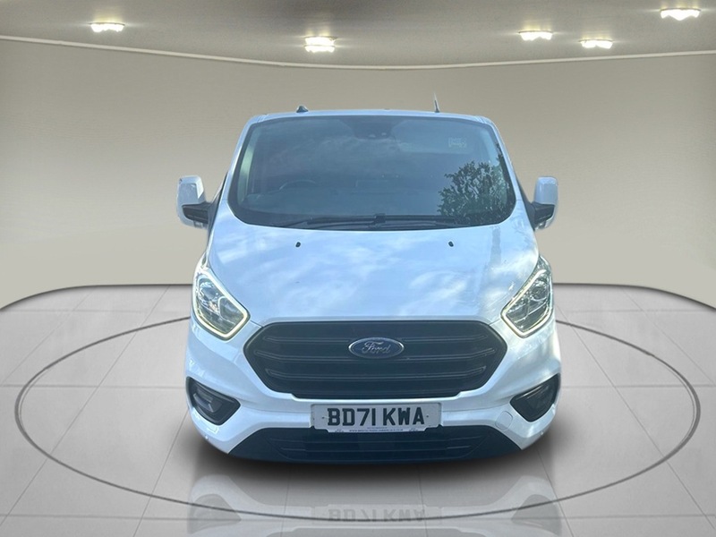 Ford Transit Custom 2.0 320 EcoBlue MHEV Trend Panel Van 5dr Diesel Manual L2 H1 Euro 6 (s/s) (130 ps) - U75147