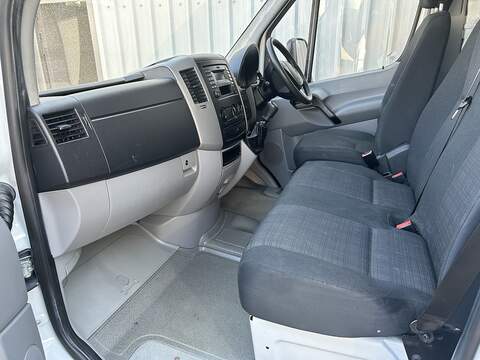 Mercedes-Benz Sprinter 2.1 314 CDI Chassis Cab 2dr Diesel Manual RWD L3 (218 g/km, 140 bhp) - U75148