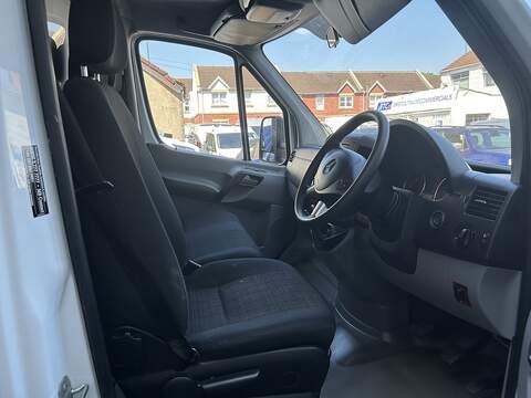 Mercedes-Benz Sprinter 2.1 314 CDI Chassis Cab 2dr Diesel Manual RWD L3 (218 g/km, 140 bhp) - U75148