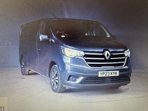 Renault Trafic 1.6 TDI SE Estate 5dr Diesel DSG Euro 5 (105 ps)