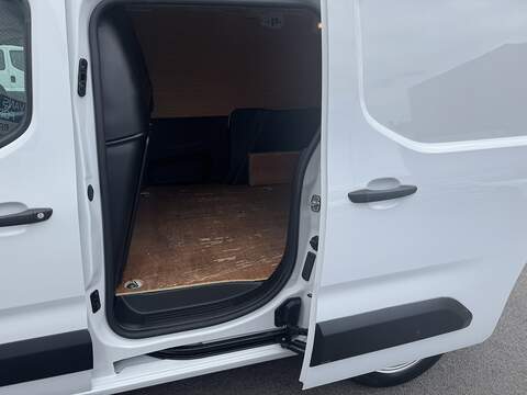 Citroen Berlingo 1.5 BlueHDi 1000 Enterprise Edition M Panel Van 5dr Diesel Manual SWB Euro 6 (s/s) (100 ps) - U75158