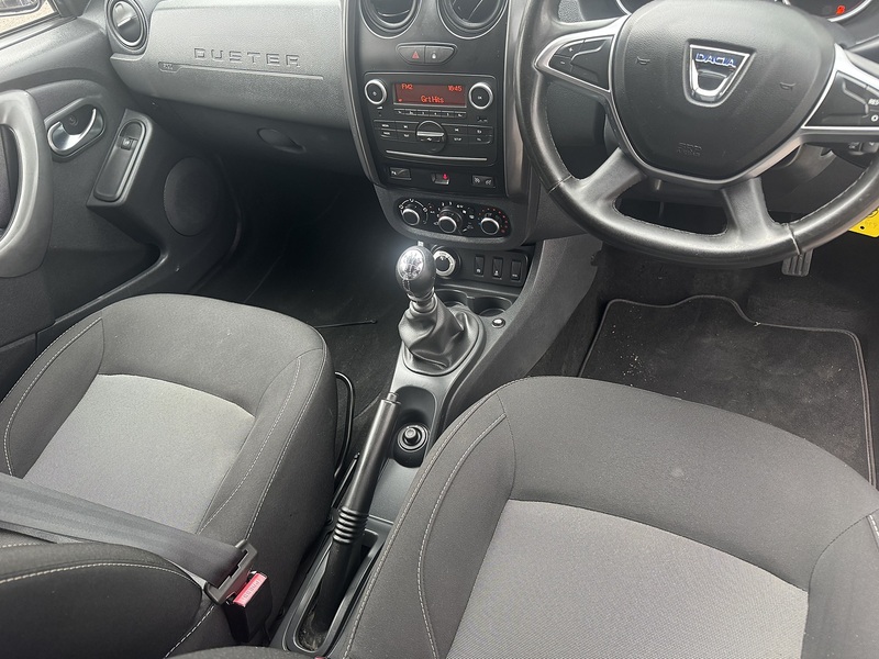 Dacia Duster 1.5 dCi Laureate Car Derived Van 5dr Diesel Manual 4WD Euro 6 (s/s) (110 ps) - U75172