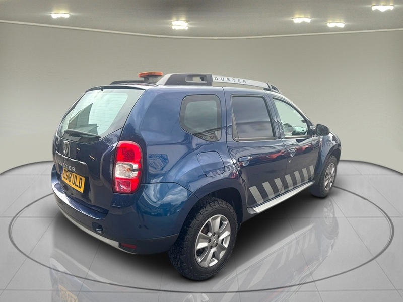 Dacia Duster 1.5 dCi Laureate Car Derived Van 5dr Diesel Manual 4WD Euro 6 (s/s) (110 ps) - U75172