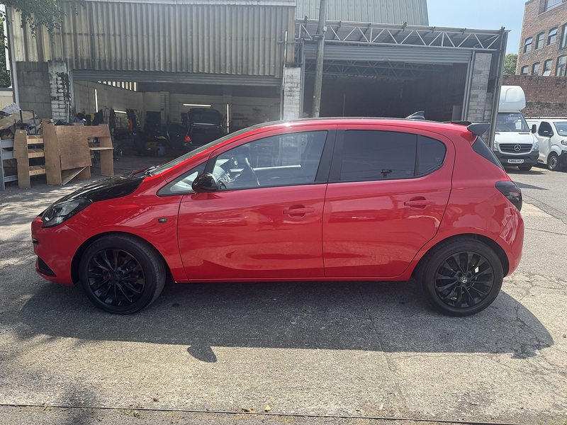 Vauxhall Corsa 1.4i ecoTEC SE Nav Hatchback 5dr Petrol Auto Euro 6 (90 ps) - U75175