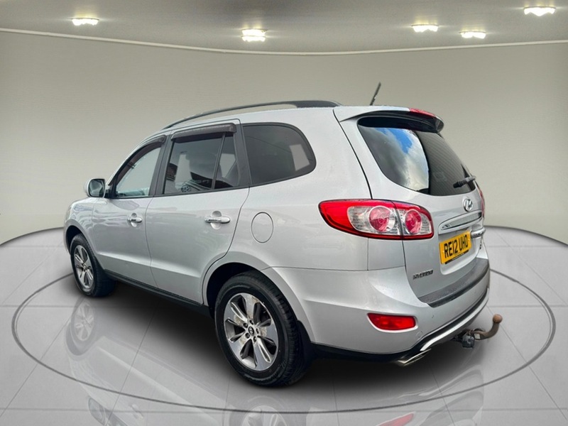 Hyundai Santa Fe 2.2 CRDi Premium SUV 5dr Diesel Auto 4WD Euro 5 (7 seat) (194 bhp) - U75178