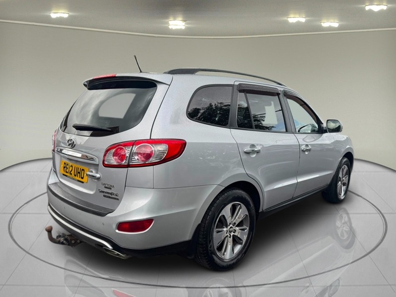 Hyundai Santa Fe 2.2 CRDi Premium SUV 5dr Diesel Auto 4WD Euro 5 (7 seat) (194 bhp) - U75178