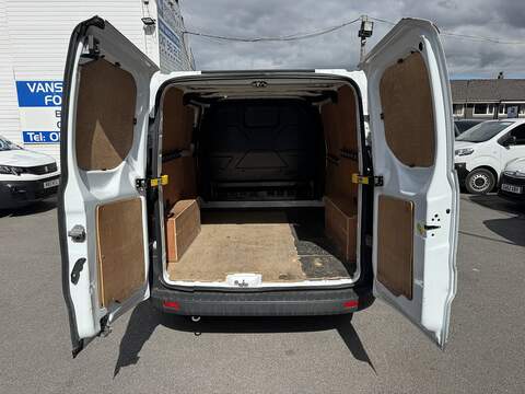 Ford Transit Custom 2.0 TDCi 270 Panel Van 5dr Diesel Manual L1 H1 (157 g/km, 104 bhp) - U75188