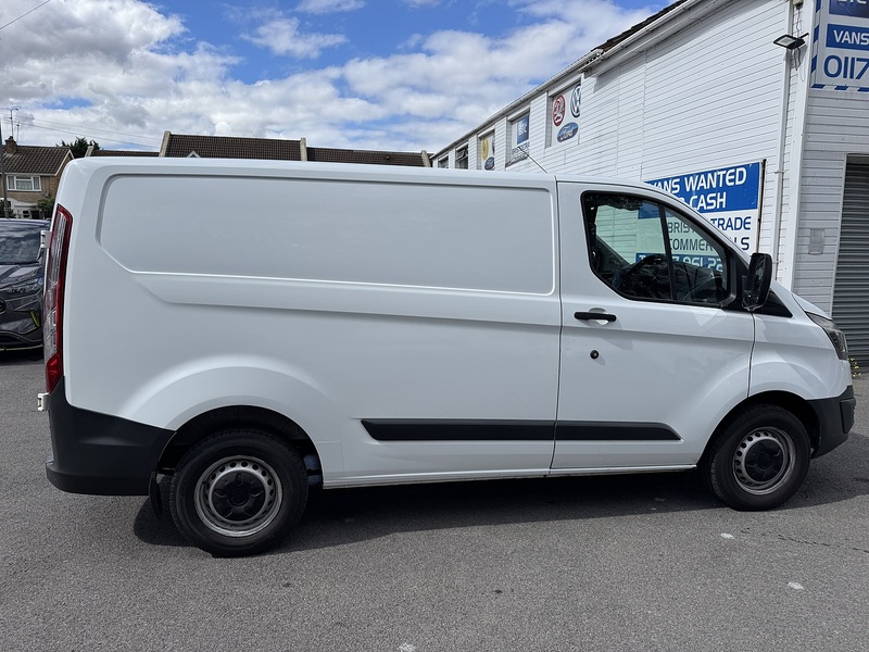Ford Transit Custom 2.0 TDCi 270 Panel Van 5dr Diesel Manual L1 H1 (157 g/km, 104 bhp) - U75188