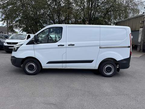 Ford Transit Custom 2.0 TDCi 270 Panel Van 5dr Diesel Manual L1 H1 (157 g/km, 104 bhp) - U75188