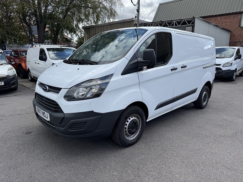 Ford Transit Custom 2.0 TDCi 270 Panel Van 5dr Diesel Manual L1 H1 (157 g/km, 104 bhp) - U75188