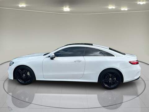 Mercedes-Benz E Class 2.0 E220d AMG Line (Premium) Coupe 2dr Diesel G-Tronic+ Euro 6 (s/s) (194 ps) - U75195