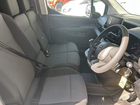 Citroen Berlingo 1.5 BlueHDi 650 Enterprise M Panel Van 5dr Diesel Manual SWB Euro 6 (s/s) (75 ps) - U75196