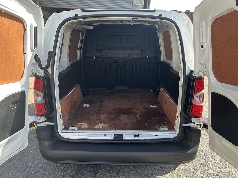 Citroen Berlingo 1.5 BlueHDi 650 Enterprise M Panel Van 5dr Diesel Manual SWB Euro 6 (s/s) (75 ps) - U75196