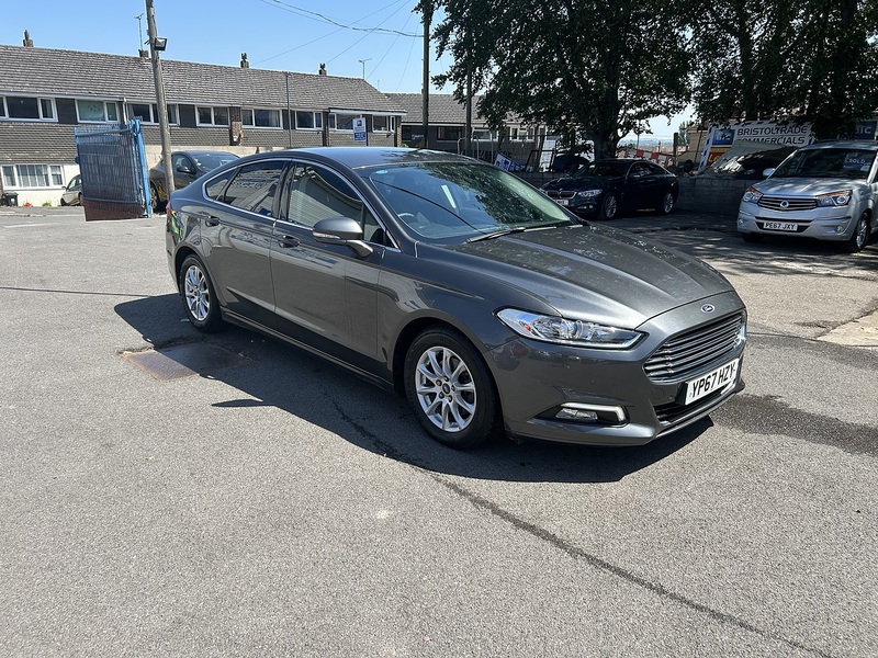 Ford Mondeo 2.0 TDCi Titanium Hatchback 5dr Diesel Manual Euro 6 (s/s) (150 ps) - U75200
