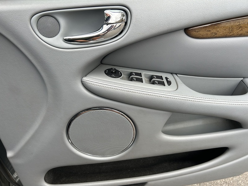 Jaguar X-Type 2.0D SE Estate 5dr Diesel Manual (154 g/km, 128 bhp) - U75201