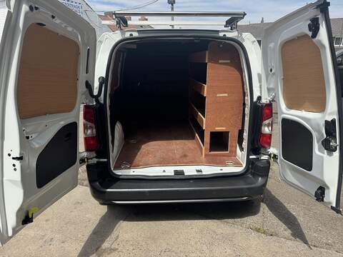 Peugeot Partner 1.5 BlueHDi 1000 Professional Standard Panel Van 5dr Diesel Manual SWB Euro 6 (100 bhp) - U75203