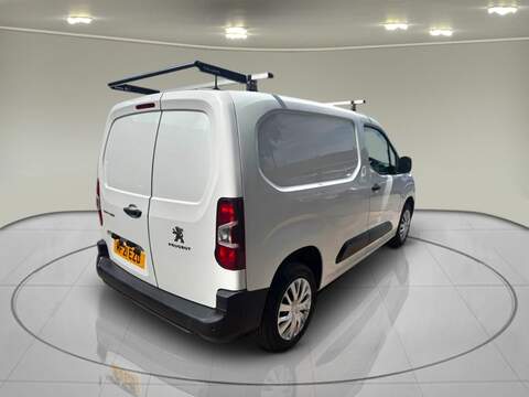 Peugeot Partner 1.5 BlueHDi 1000 Professional Standard Panel Van 5dr Diesel Manual SWB Euro 6 (100 bhp) - U75203