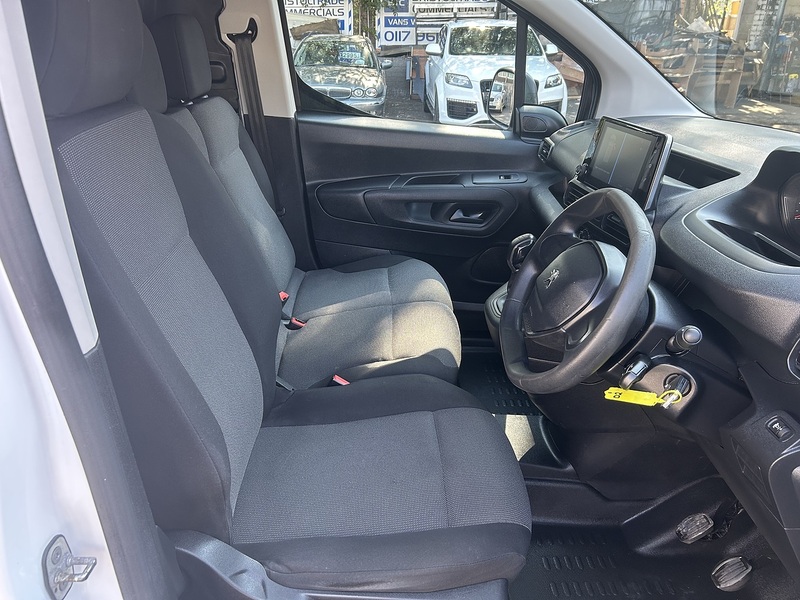 Peugeot Partner 1.5 BlueHDi 1000 Professional Standard Panel Van 5dr Diesel Manual SWB Euro 6 (100 bhp) - U75205