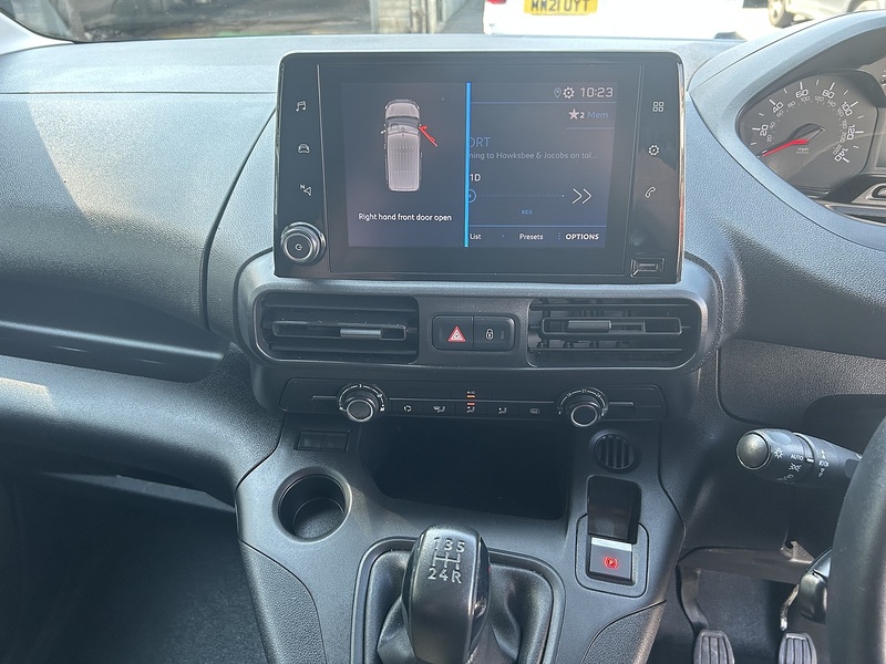 Peugeot Partner 1.5 BlueHDi 1000 Professional Standard Panel Van 5dr Diesel Manual SWB Euro 6 (100 bhp) - U75205