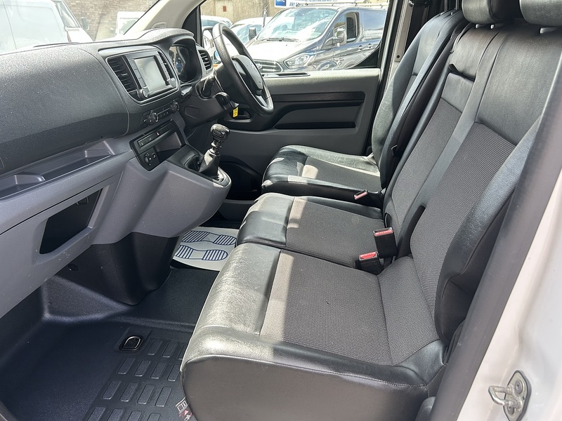 Citroen Dispatch 1.5 BlueHDi 1000 Enterprise M Panel Van 6dr Diesel Manual FWD 2 Euro 6 (s/s) (100 ps) - U75207