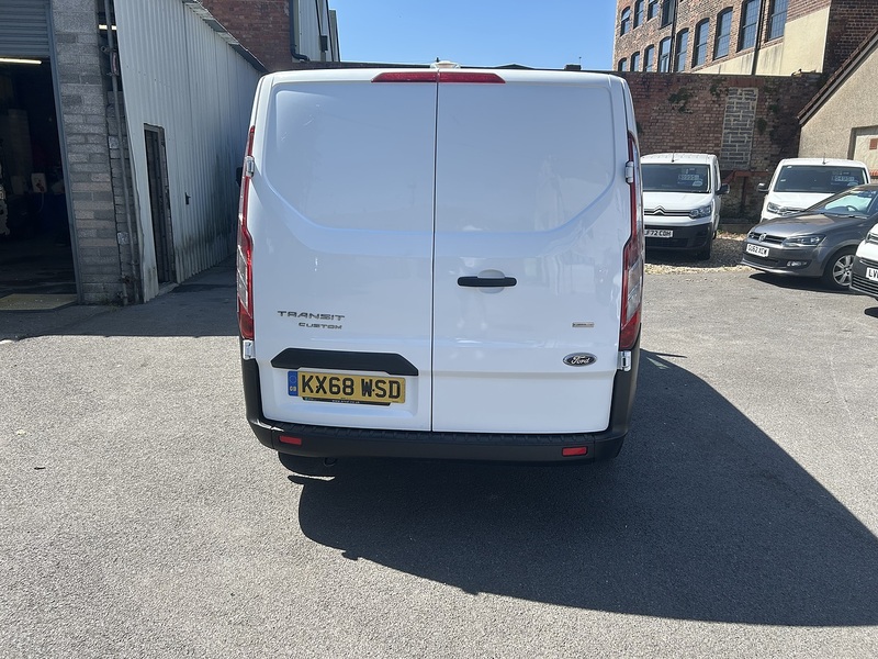 Ford Transit Custom 2.0 280 EcoBlue Panel Van 5dr Diesel Manual L1 H1 Euro 6 (105 ps) - U75210