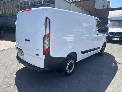 Ford Transit Custom 2.0 280 EcoBlue Panel Van 5dr Diesel Manual L1 H1 Euro 6 (105 ps) - U75210
