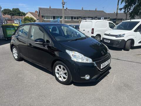 Peugeot 208 2.0 420d Luxury Hatchback 5dr Diesel Manual xDrive Euro 6 (s/s) (184 ps)