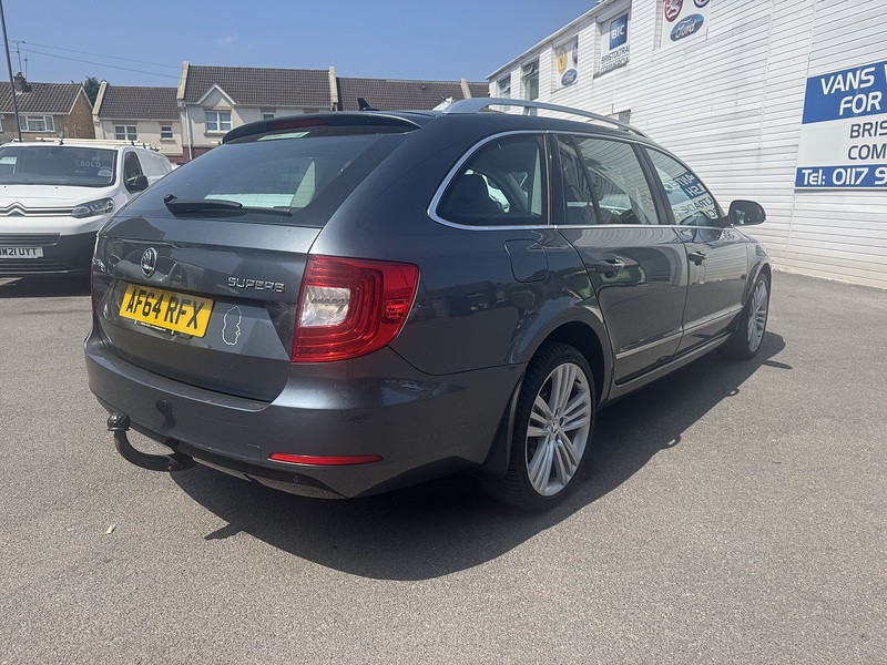 Skoda Superb 2.0 TDI Elegance Estate 5dr Diesel DSG Euro 5 (s/s) (170 ps) - U75214