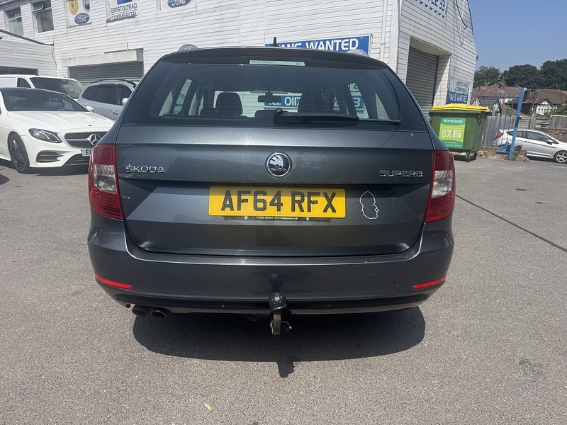 Skoda Superb 2.0 TDI Elegance Estate 5dr Diesel DSG Euro 5 (s/s) (170 ps) - U75214