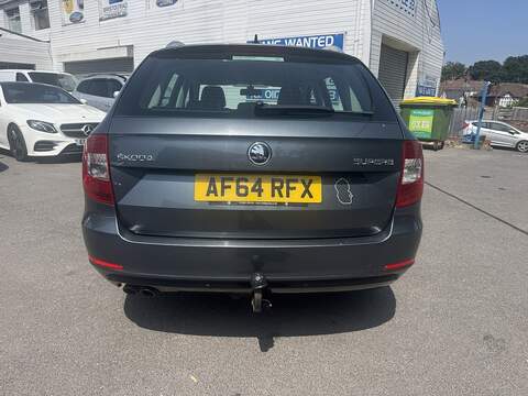 Skoda Superb 2.0 TDI Elegance Estate 5dr Diesel DSG Euro 5 (s/s) (170 ps) - U75214