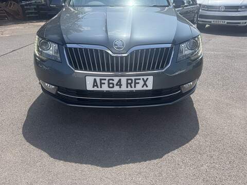 Skoda Superb 2.0 TDI Elegance Estate 5dr Diesel DSG Euro 5 (s/s) (170 ps) - U75214