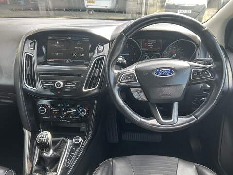 Ford Focus 2.0 TDCi Titanium X Hatchback 5dr Diesel Manual Euro 6 (s/s) (150 ps) - U75215