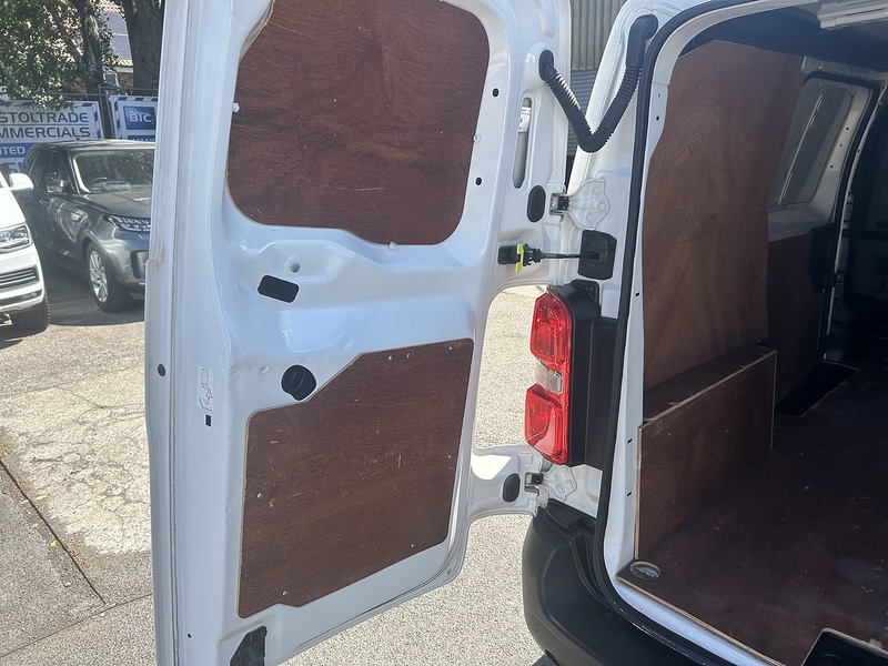 Citroen Dispatch 1.5 BlueHDi 1000 Enterprise M Panel Van 6dr Diesel Manual FWD 2 Euro 6 (s/s) (100 ps) - U75217