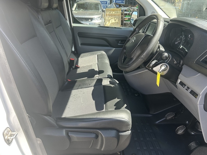 Citroen Dispatch 1.5 BlueHDi 1000 Enterprise M Panel Van 6dr Diesel Manual FWD 2 Euro 6 (s/s) (100 ps) - U75217