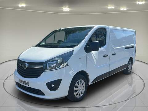 Vauxhall Vivaro 1.6 CDTi 2900 BiTurbo ecoTEC Sportive Panel Van 5dr Diesel Manual L2 H1 Euro 6 (s/s) (125 ps) - U75221