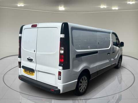Vauxhall Vivaro 1.6 CDTi 2900 BiTurbo ecoTEC Sportive Panel Van 5dr Diesel Manual L2 H1 Euro 6 (s/s) (125 ps) - U75221